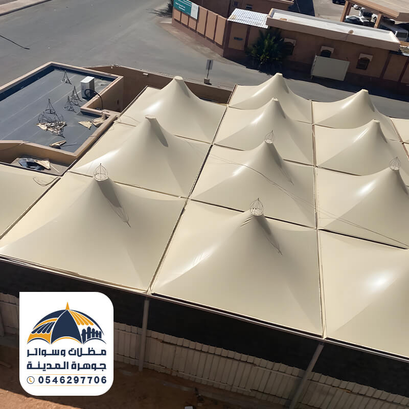مظلات سيارات هرمية